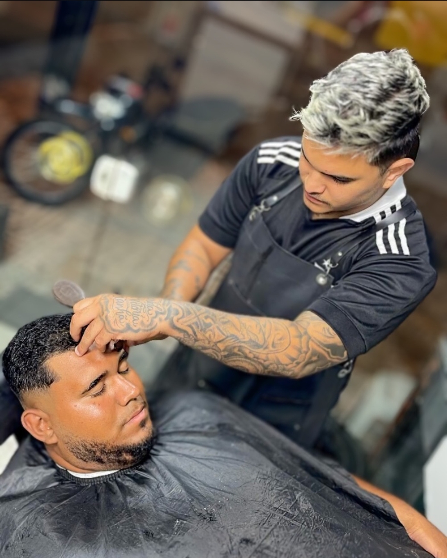 Corte de cabelo clássico masculino